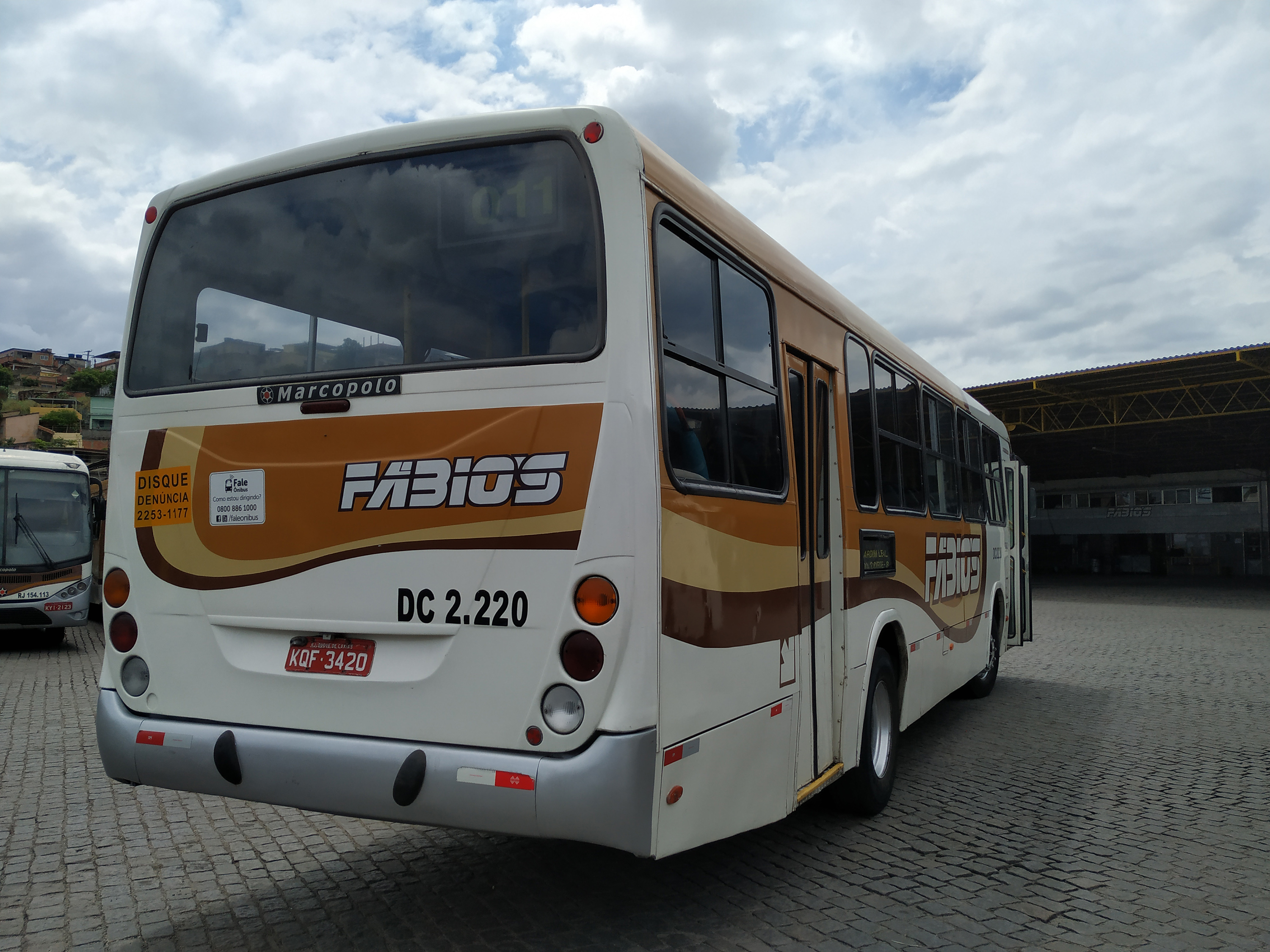 Transporte Fabio's - Ônibus à venda (Chassi OF-1418/52)