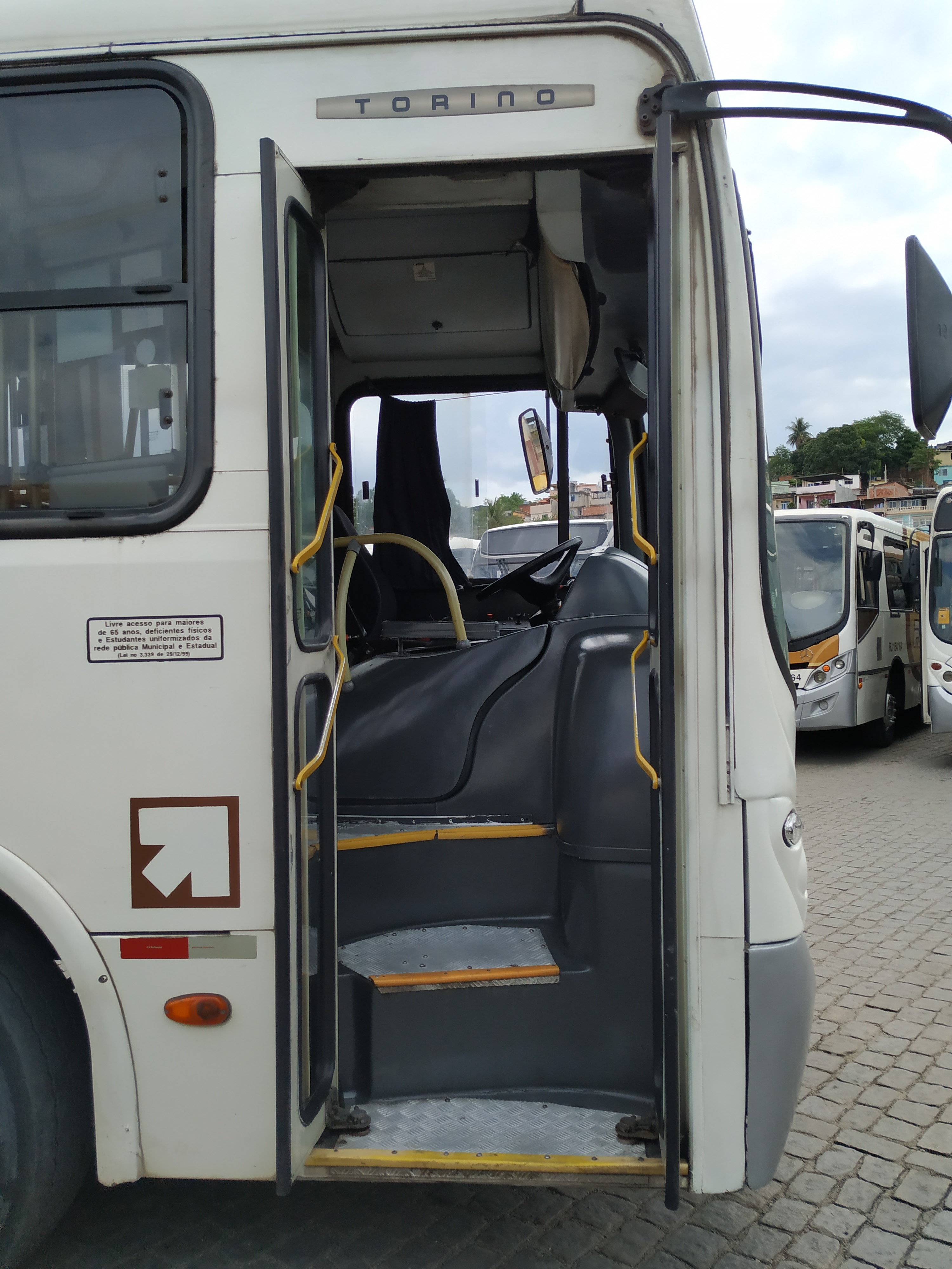  Transporte Fabio's - Ônibus à venda (Chassi OF-1418/52)