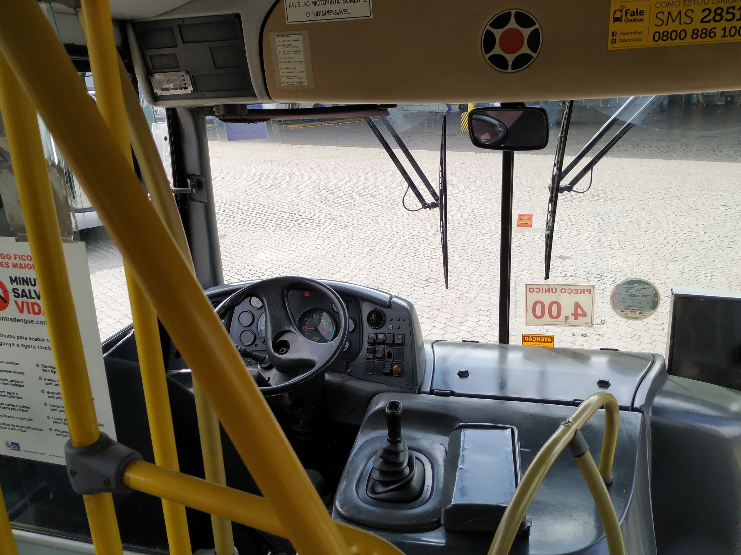 Transporte Fabio's - Ônibus à venda (Chassi OF-1418/52)