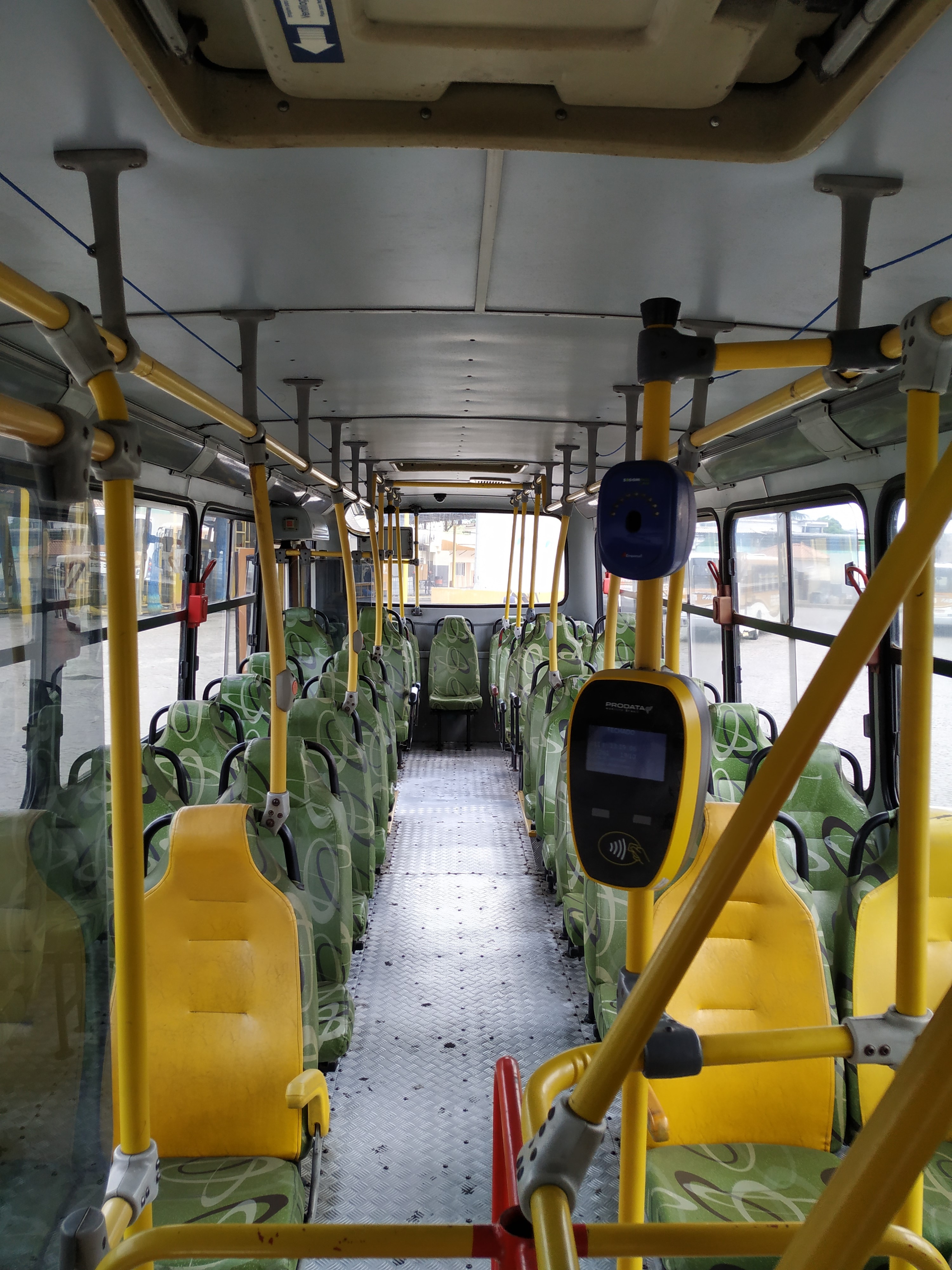 Transporte Fabio's - Ônibus à venda (Chassi OF-1418/52)